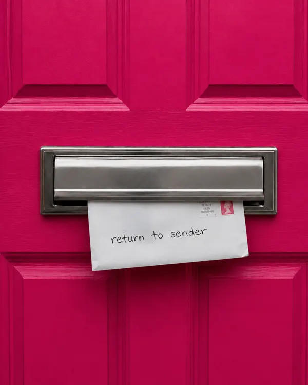 Returned mail due to incorrect address data